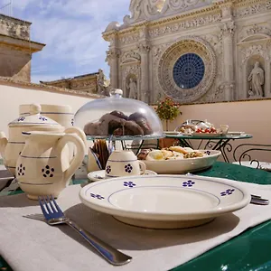 I Sei Volti , Lecce Italie