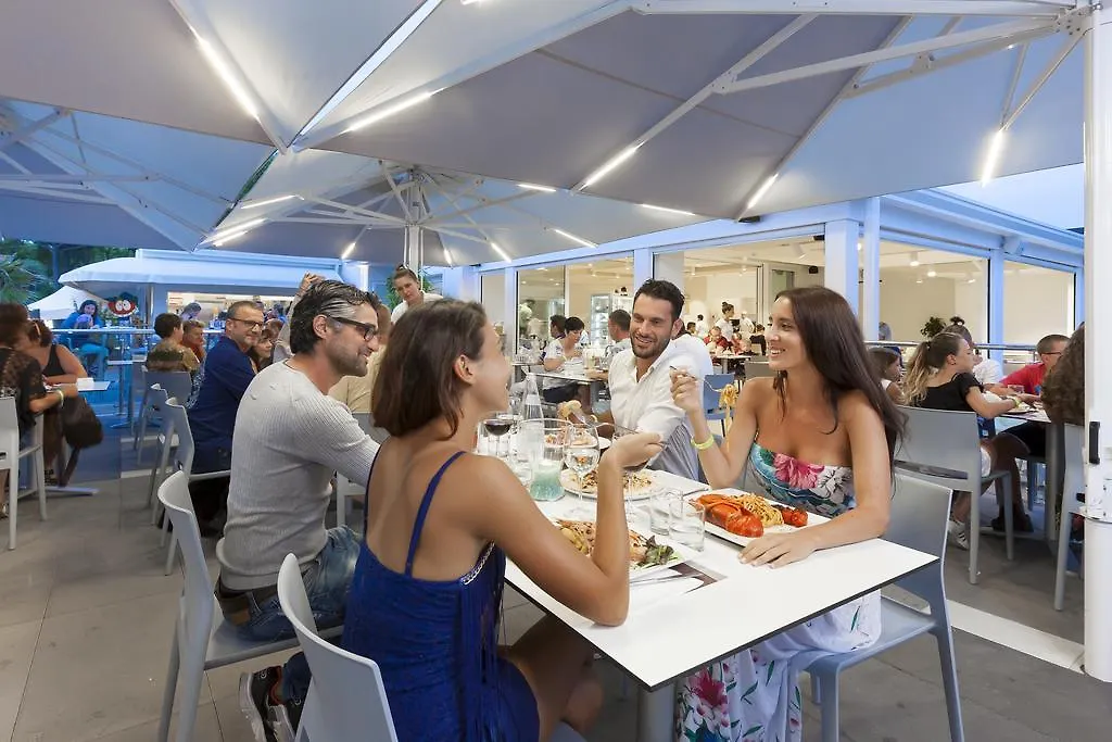 קוואלינו-טראפורטי Vela Blu Camping Village אתר נופש
