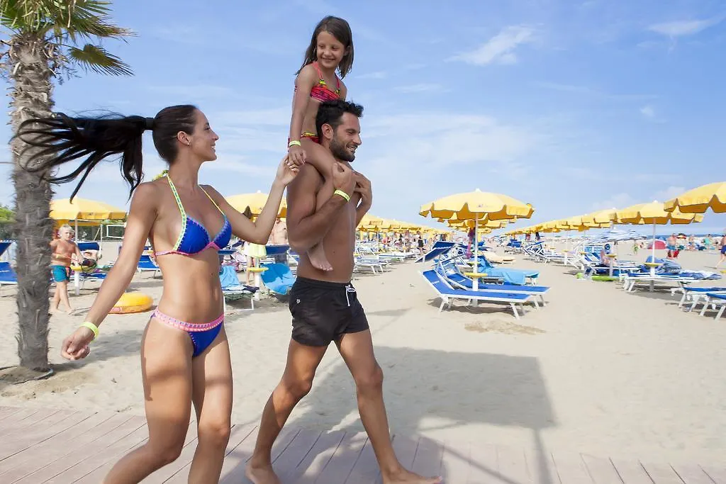 **** Курортный комплекс Vela Blu Camping Village Каваллино Италия